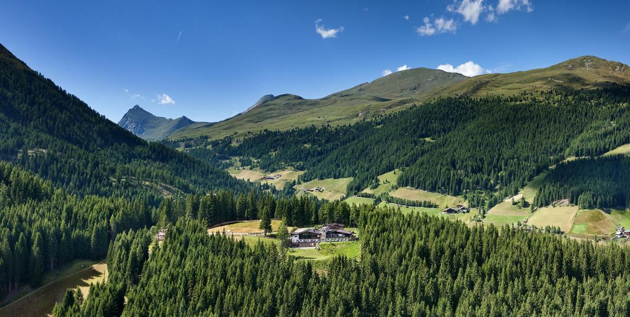Terra - The Magic Place Relais&Châteaux Sarentino Exterior foto
